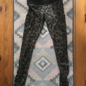 Lululemon tights